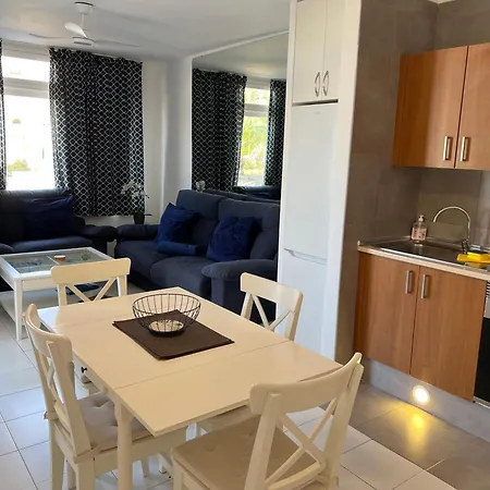 Casa Linda 2 Bed In Costa Teguise