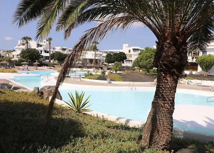 Apartment Casa Linda 2 Bed In *